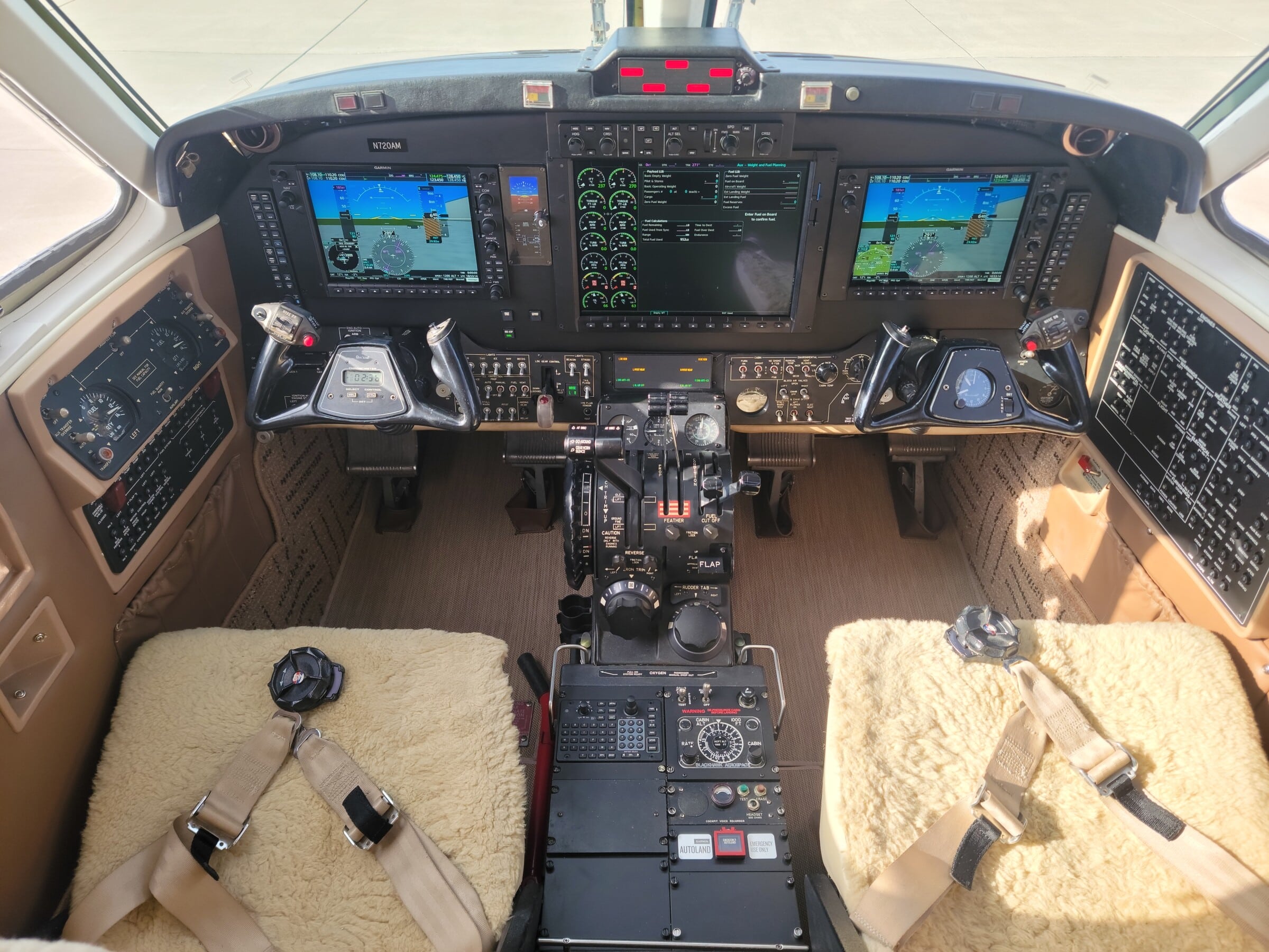 Blackhawk Aerospace Technologies Delivers Garmin’s First Installed Autothrottle/Autoland-Enabled G1000 NXi Upgrade